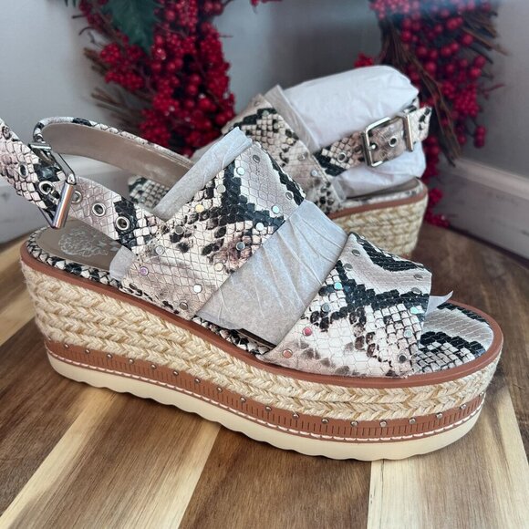**SOLD****Vince Camuto Platform Wedge Sandals - Marsa 7M Namibia Snake - Picture 1 of 12